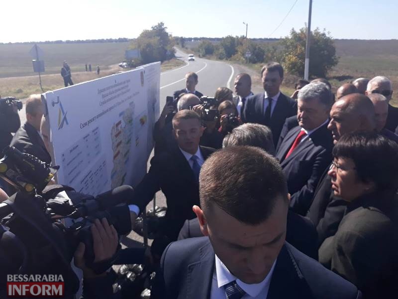 Начало президентского визита: между Украиной и Румынией хотят построить мост через Дунай