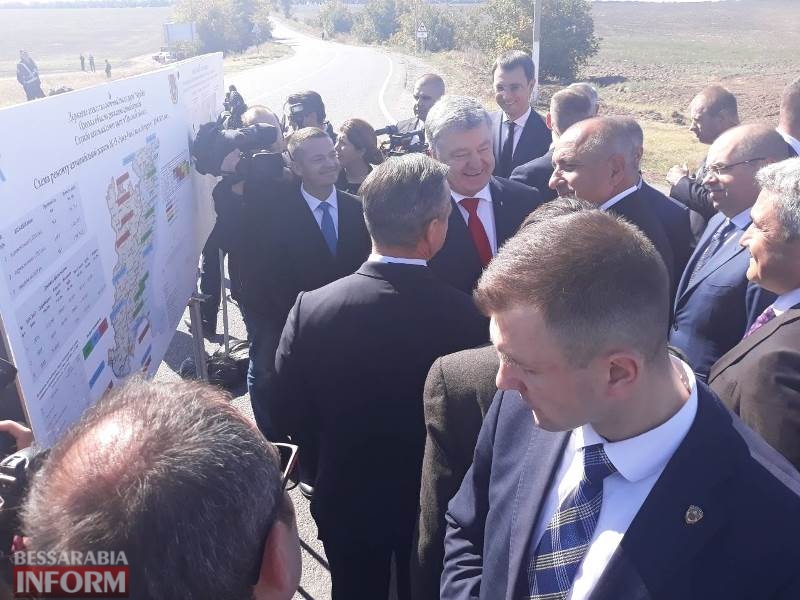 Начало президентского визита: между Украиной и Румынией хотят построить мост через Дунай