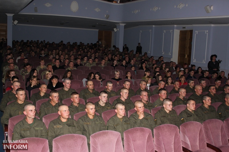 В Измаиле поздравили нацгвардейцев и пограничников с Днем защитника Украины.