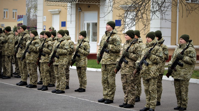 Десять девушек и четверо мужчин пополнили ряды пограничников в Белгород-Днестровском