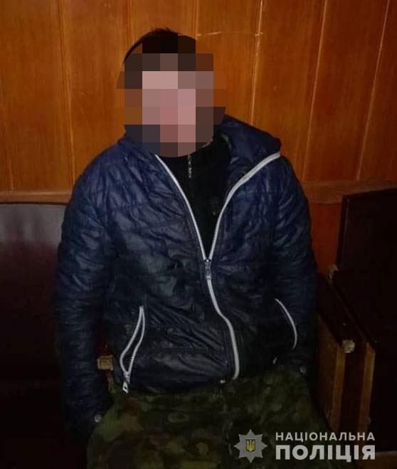 В Одесской области пьяный водитель врезался в машину полиции и угрожал стражам порядка расправой (фото)