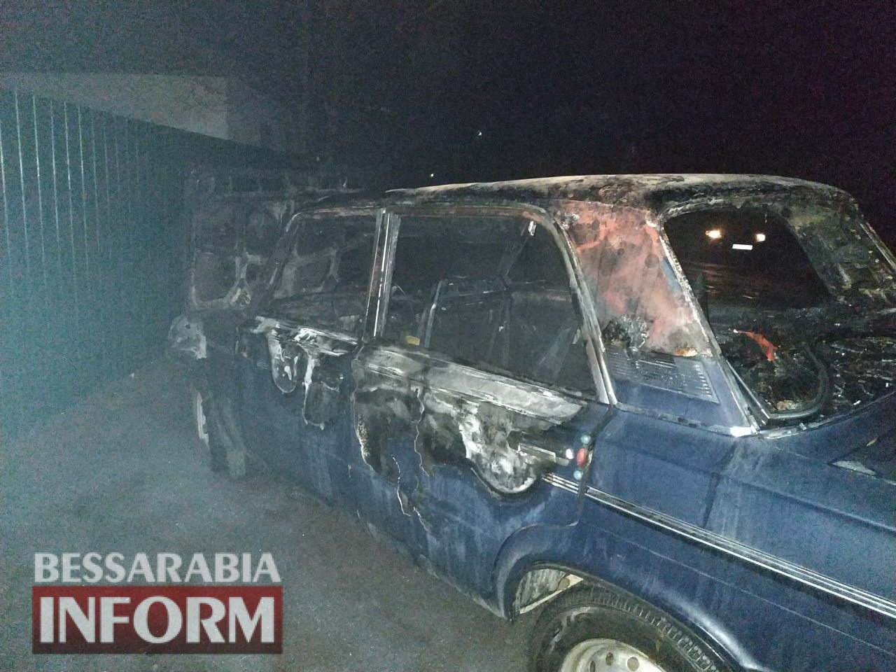В Килии на глазах у владельцев сгорел автомобиль (фото)