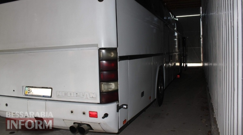 В автобусе сообщением "Измаил-Киев" нашли взрывчатку