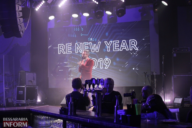 #ReNewYear 2019 с Русланой: в Измаиле прошло новогоднее шоу на чистой энергии