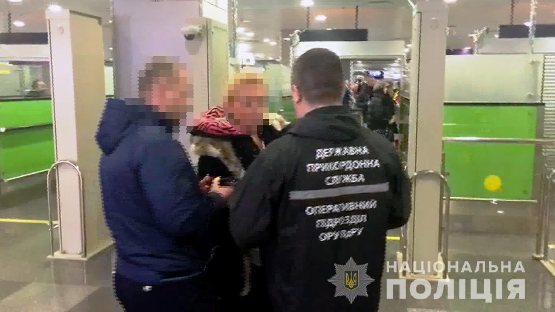 Полиция задержала бывшую гражданку Украины, вербовавшую девушек из Одесской области в сексуальное рабство