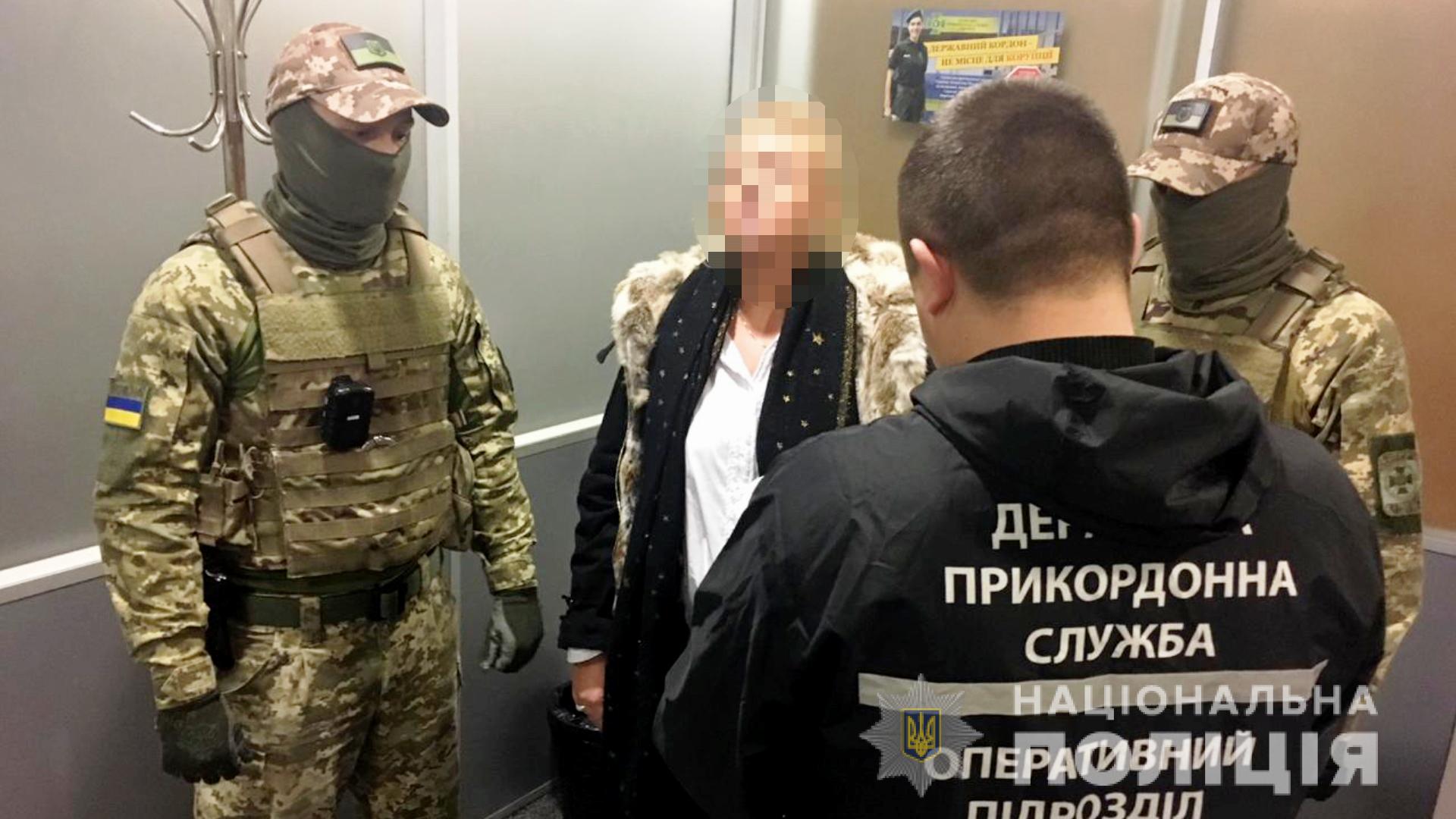 Полиция задержала бывшую гражданку Украины, которая вербовала девушек из Одесской области в сексуальное рабство