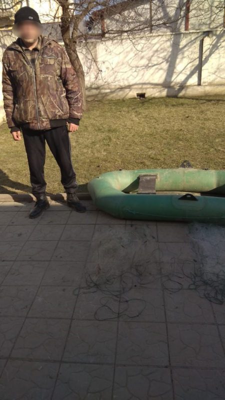 На Дунае у Килии пограничники с помощью местных жителей поймали двух браконьеров