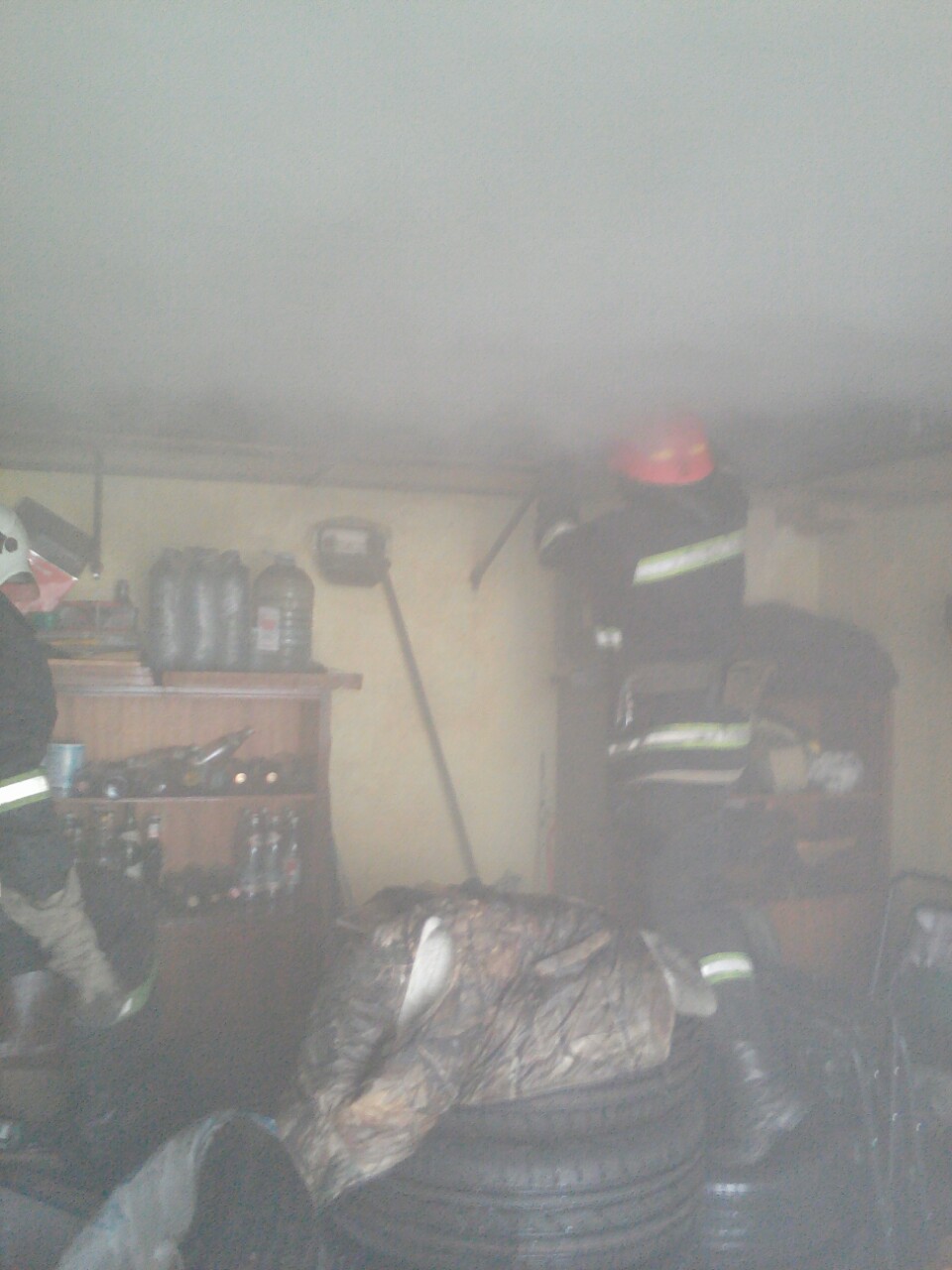В Измаиле на территории гаражного кооператива вспыхнул пожар