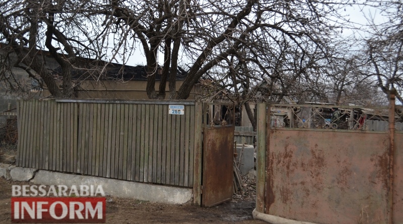 Подробности пожара в Белгороде-Днестровском районе: хозяйку так и не нашли на руинах сгоревшего дома