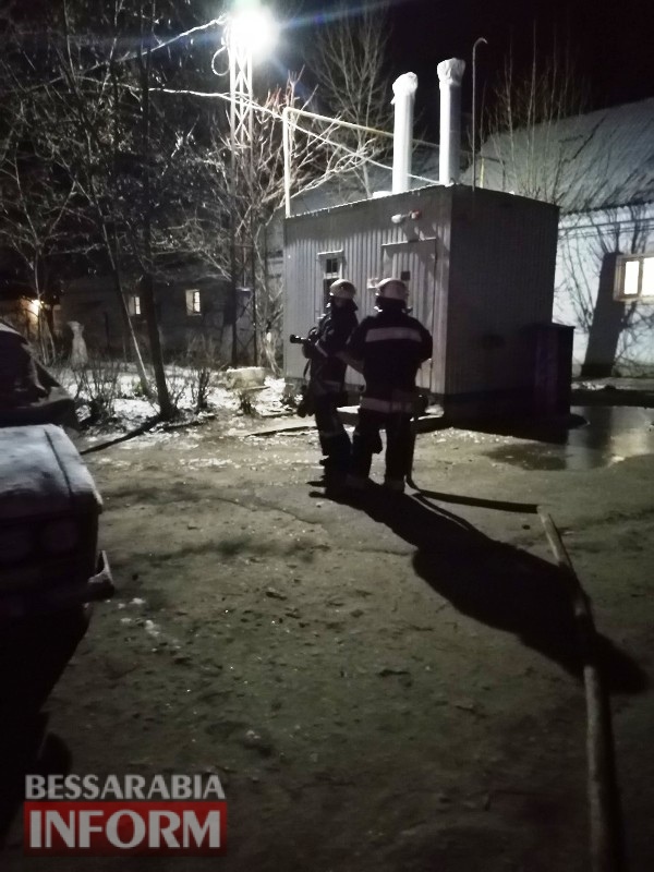 В Белгороде-Днестровском спасатели провели ночные учения в психиатрической больнице.