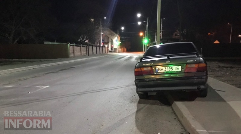Ночное ДТП в Измаиле: на пересечении Энгельса и проспекта Суворова столкнулись "девятка" и Nissan