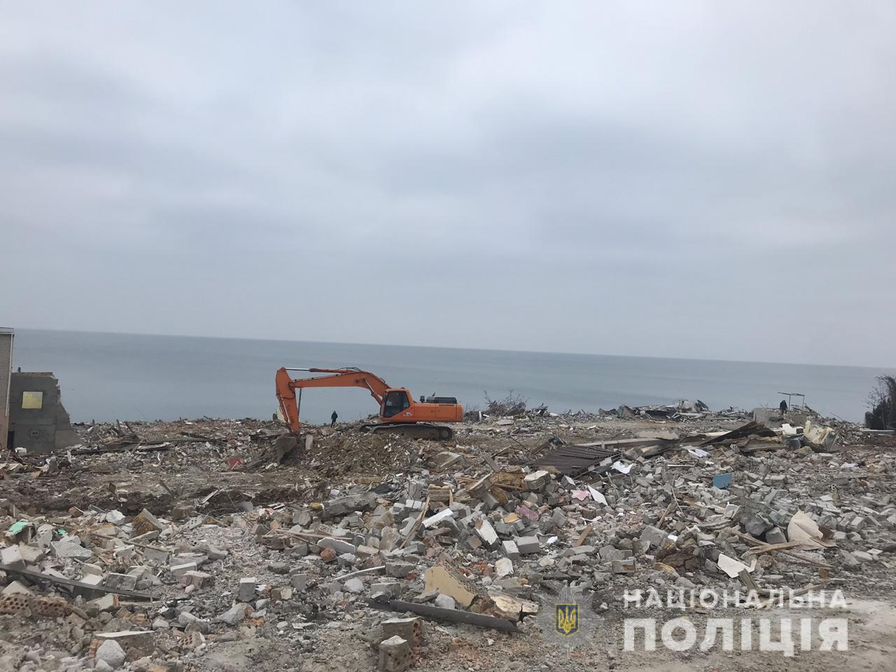 Особо опасная находка: в Черноморске пиротехники уничтожили противотанковые гранатометы, находящиеся на грани взрыва