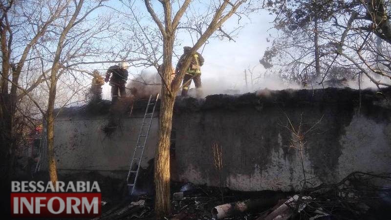 Пожар в Белгород-Днестровском районе оставил без крыши над головой пожилую женщину