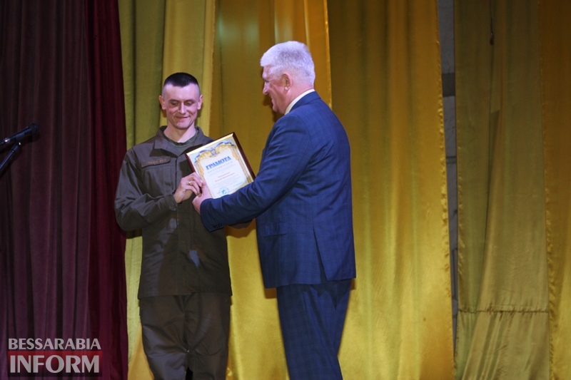Пятая годовщина Нацгвардии в Измаиле: военнослужащим вручили почетные награды