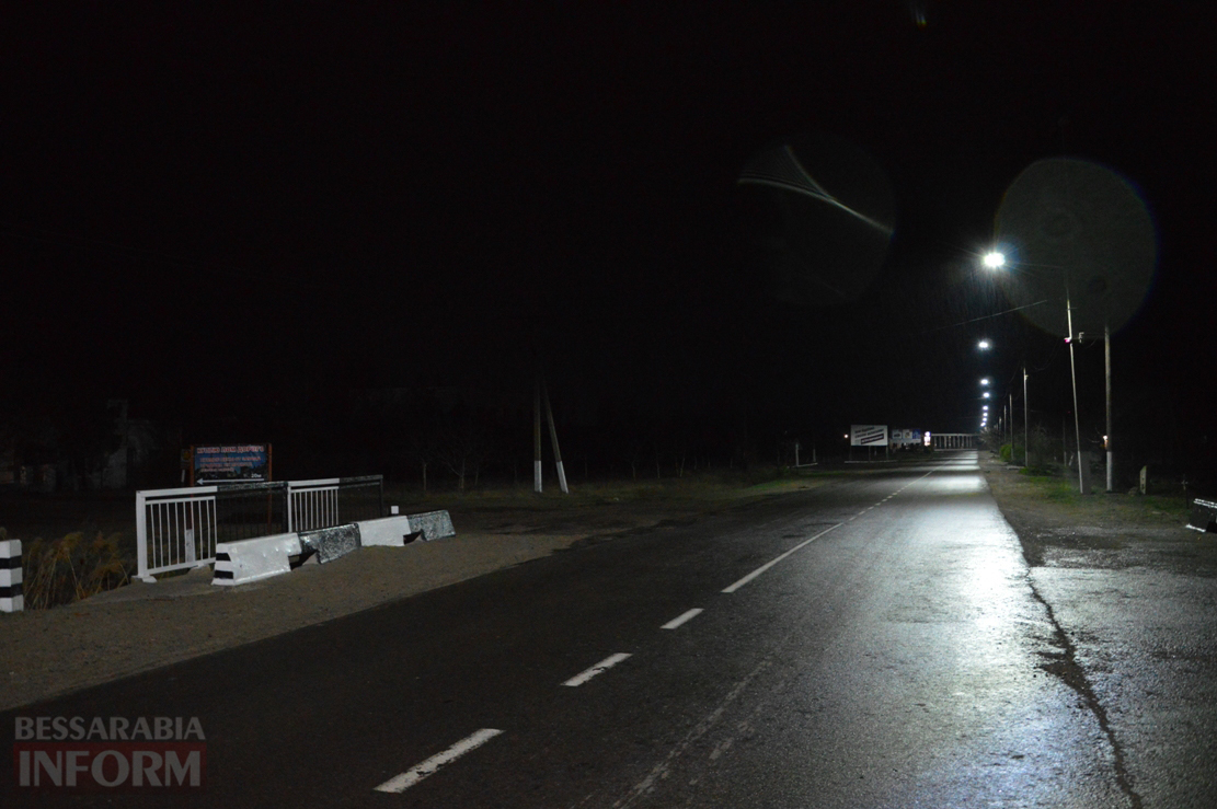Линия LED освещения установлена ​​в Килии от въездного знака до автостанции.
