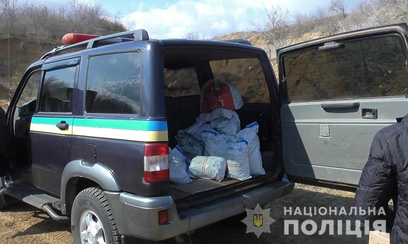 В Белгород-Днестровском полиция утилизировала 60 кустов конопли и 10 кг наркотиков.