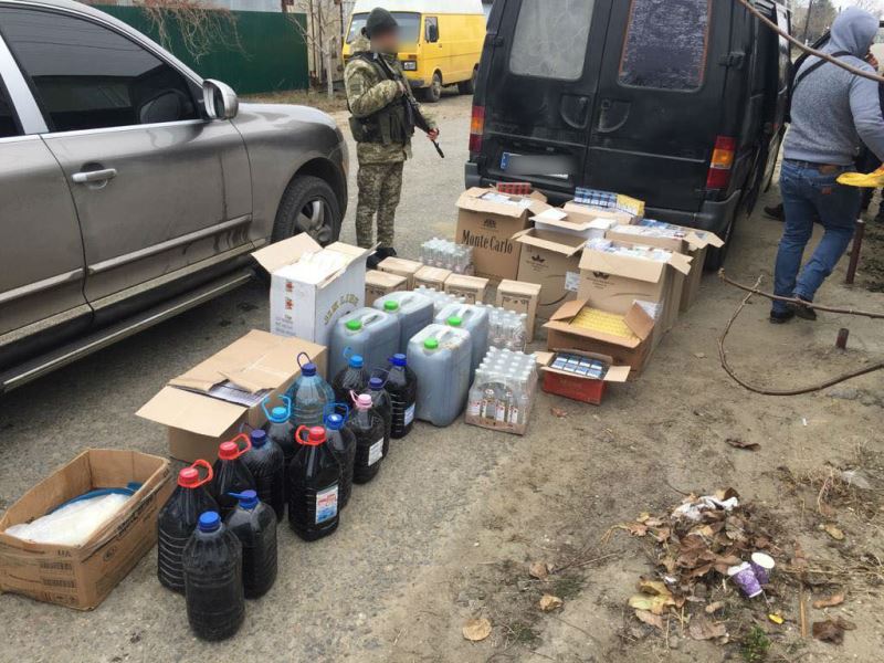 Преступная группа из Болградского района производила подпольный алкоголь в Измаиле и сбывала его в Килийском районе