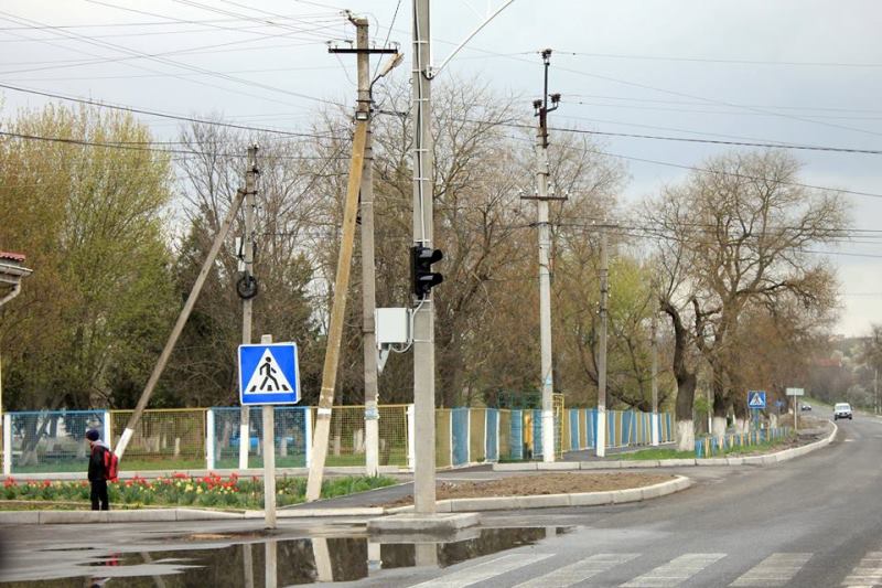 На трассе Одесса-Рены в Измаильском районе появился новый светофор.