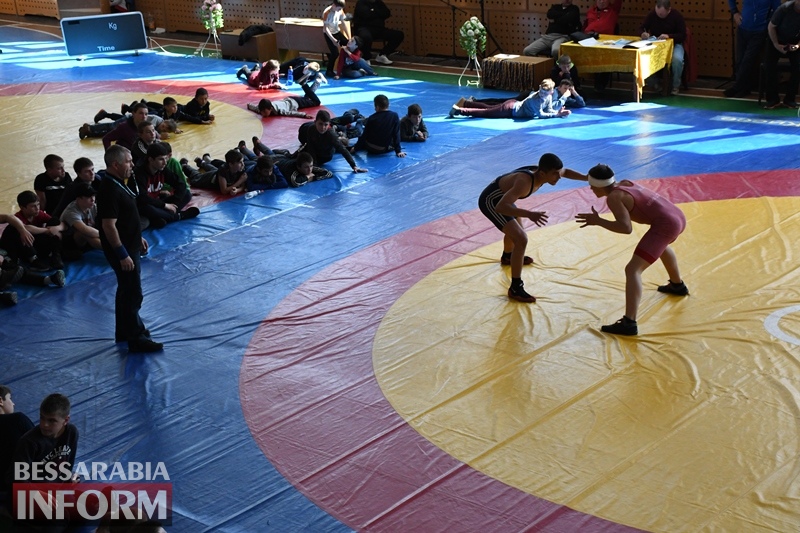 Около 200 борцов из пяти стран сражались за победу в международном турнире в Измаильском районе