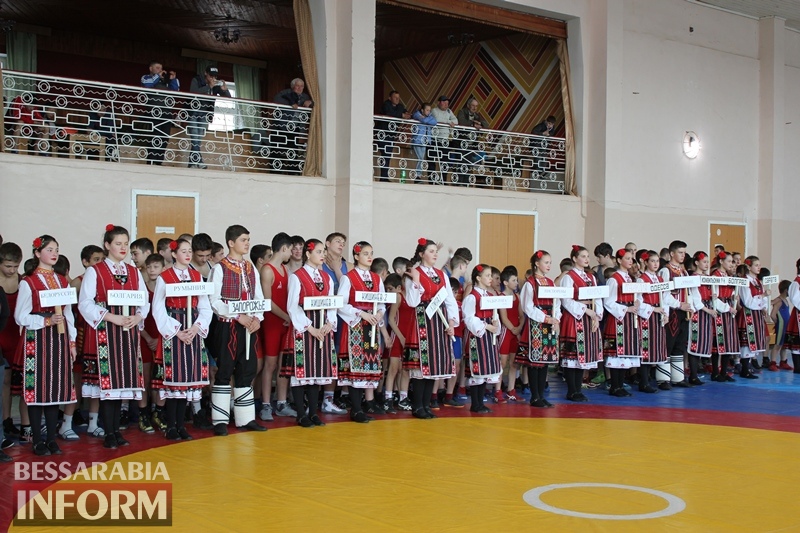 Около 200 борцов из пяти стран сражались за победу в международном турнире в Измаильском районе