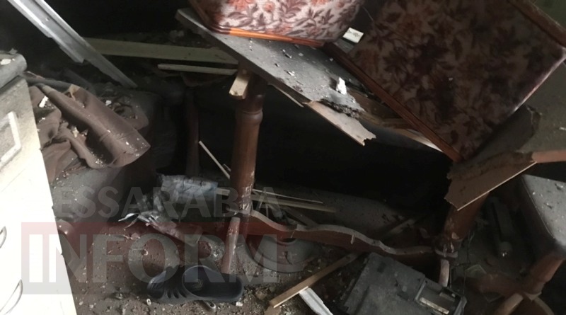 Появились фото с места взрыва на первом этаже многоэтажки в Измаиле