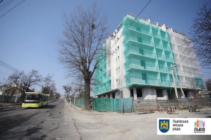 Актуально для Измаила: в Украине впервые снесли незаконную многоэтажку