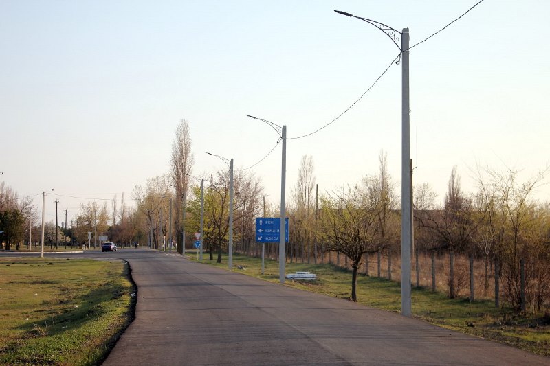 В Измаиле благоустроили Аэродромное шоссе и подвели к финишу ремонт дороги на выезде из города по улице Нахимова