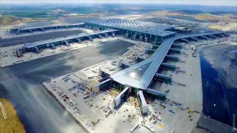 Большой переезд аэропорта Ататюрк коснулся и жителей Одесского региона: сегодня отменены все рейсы в Стамбул