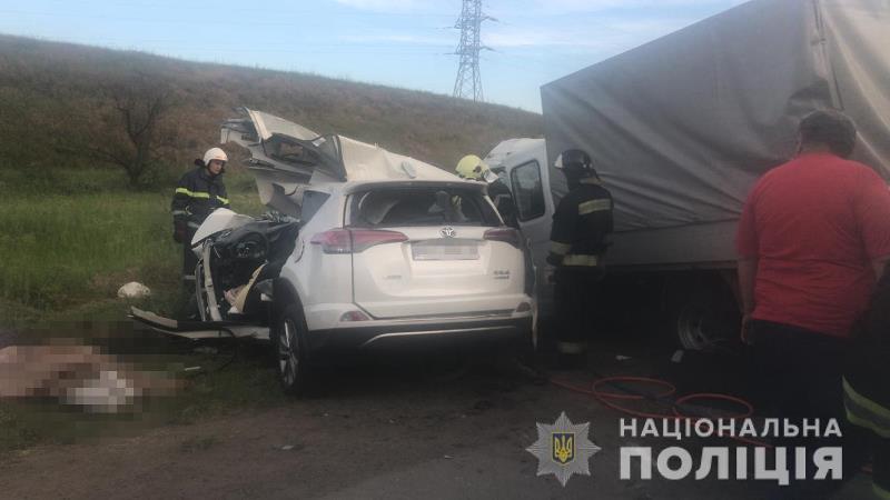 В Одесской области в результате страшной автомобильной аварии погибло 4 человека