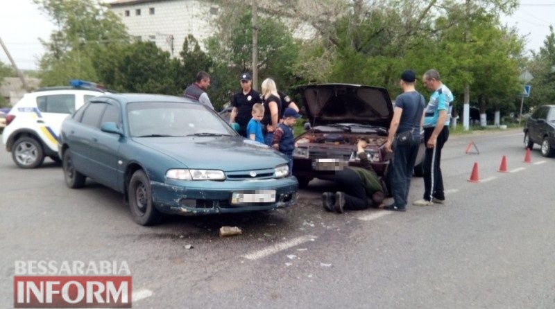 В Татарбунарах автоледи на "Мазде" не уступила дорогу и столкнулась с "девяткой"