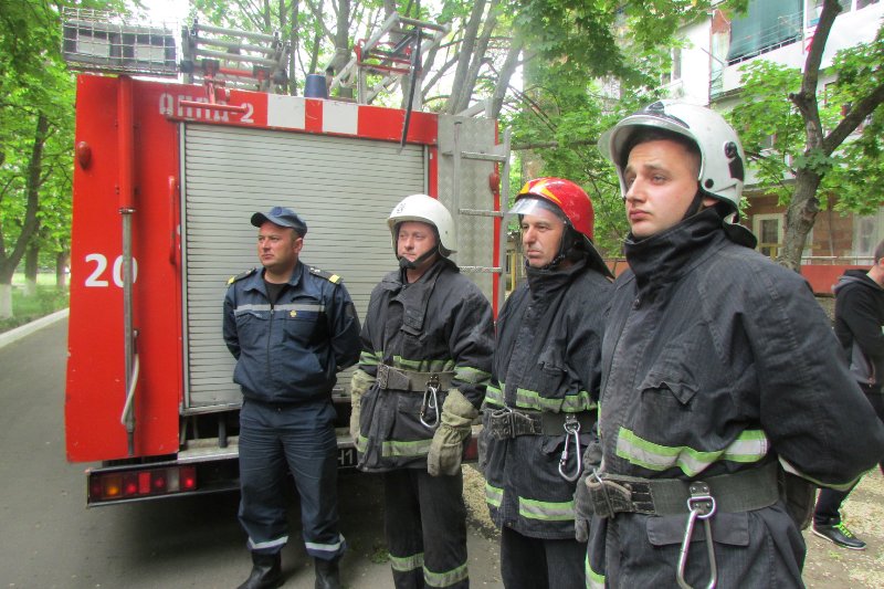 Спасатели обучили студентов Придунайской филии «МАУП» правилам пожарной безопасности