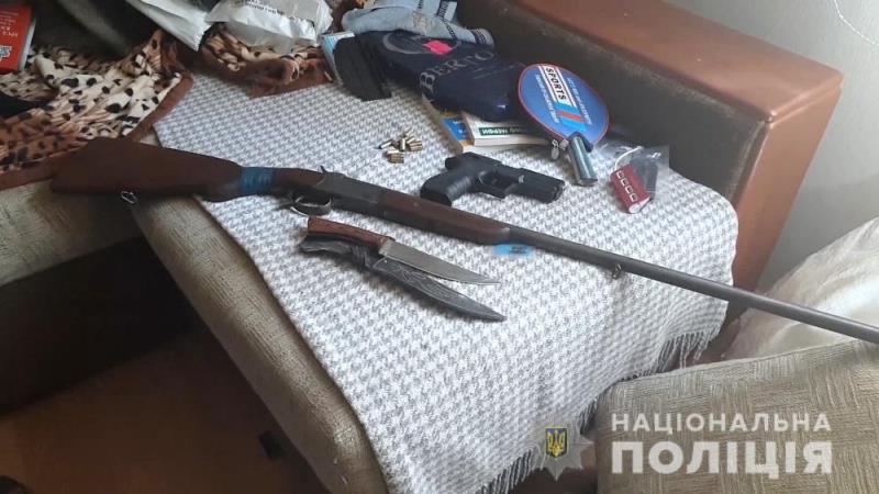 В Одесской области полиция изъяла несколько тонн смеси маковых семян и соломки на рекордные 10 миллионов гривен.