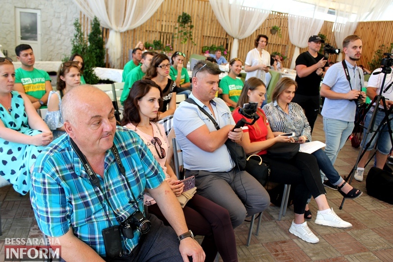 ЗЕ-кандидат от 143-го округа Виктор Куртев презентовал свою предвыборную программу и вызвал на дебаты Анатолия Урбанского