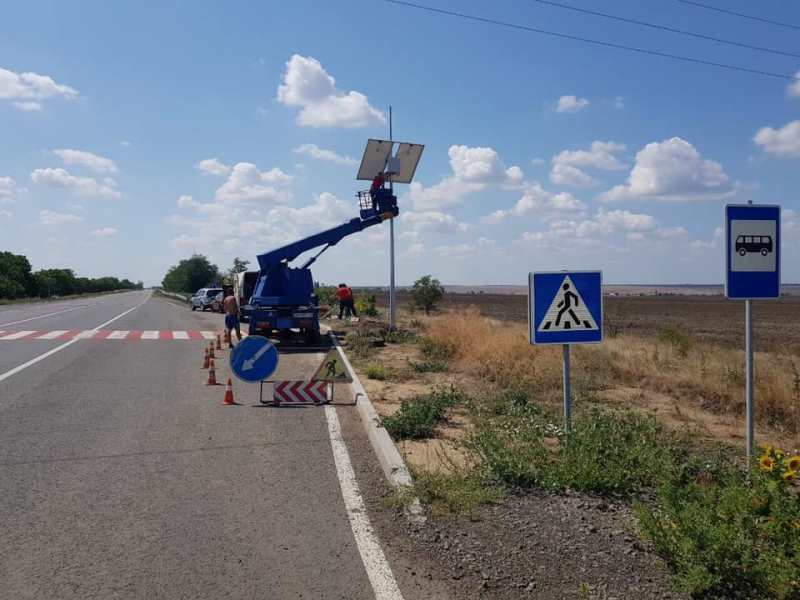 На трассе "Одесса-Рени" пешеходные переходы будут освещаться с помощью солнечных панелей