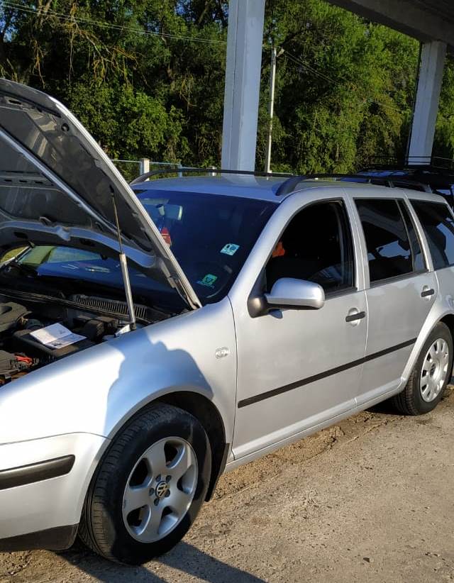 Болградский р-н: пограничники не пропустили на черноморский курорт два молдавских авто с проблемными номерами кузова