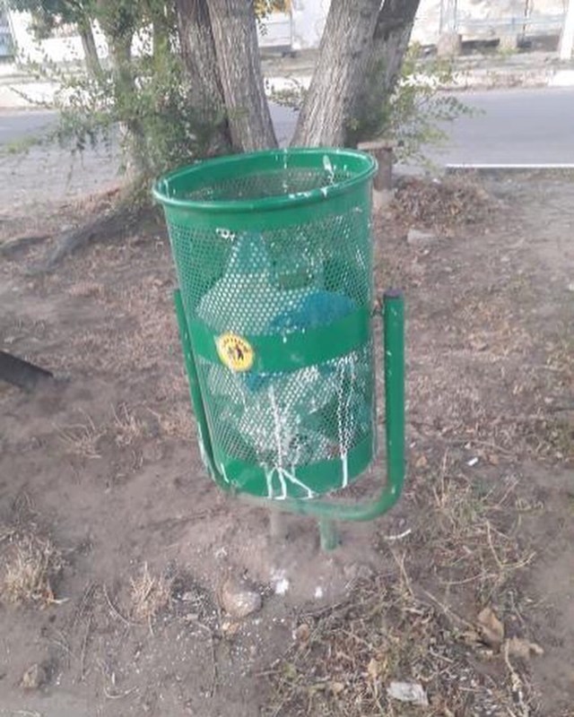 Местные жители Болграда крайне возмущены работой коммунальщиков.