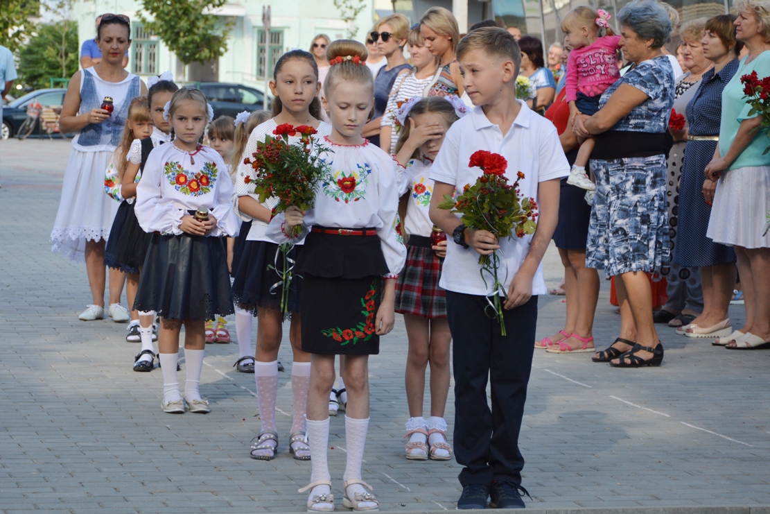 Килийцы почтили память погибших на Востоке Украины воинов-земляков