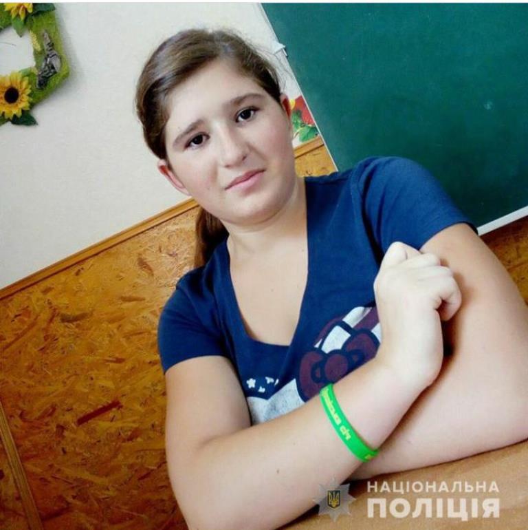 Внимание, поиск! - в Сергеевке полиция ищет 15-летнюю девочку, которая сбежала из детского лагеря