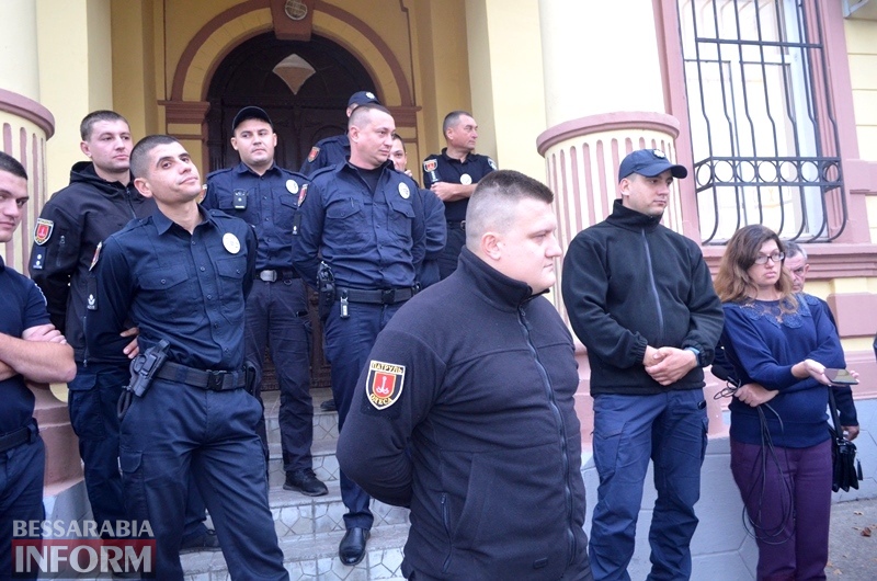 Измаильские водители вызвали руководство патрульной полиции на откровенный разговор - накопилось много претензий