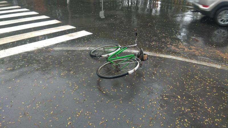 Измаил: на проспекте Суворово возле СИЗО сбили пожилую велосипедистку