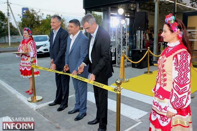 В Измаиле открылся первый в Бессарабии официальный дилерский центр RENAULT