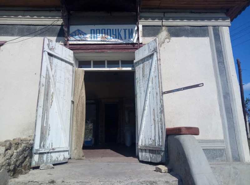 Злоумышленников, которые обокрали склад продуктового магазина в Тарутинском районе, нашли в Одессе