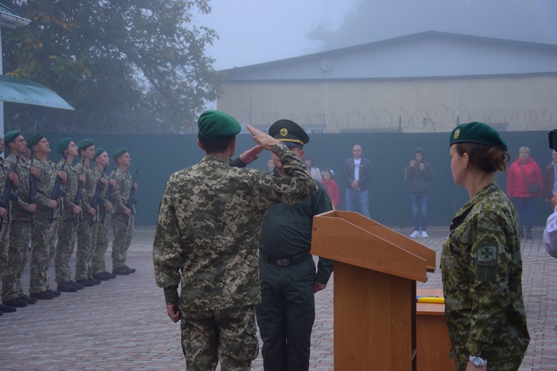 Присяга для "новеньких" и медали для "стареньких": в Измаильском погранотряде прошел торжественный воинский ритуал