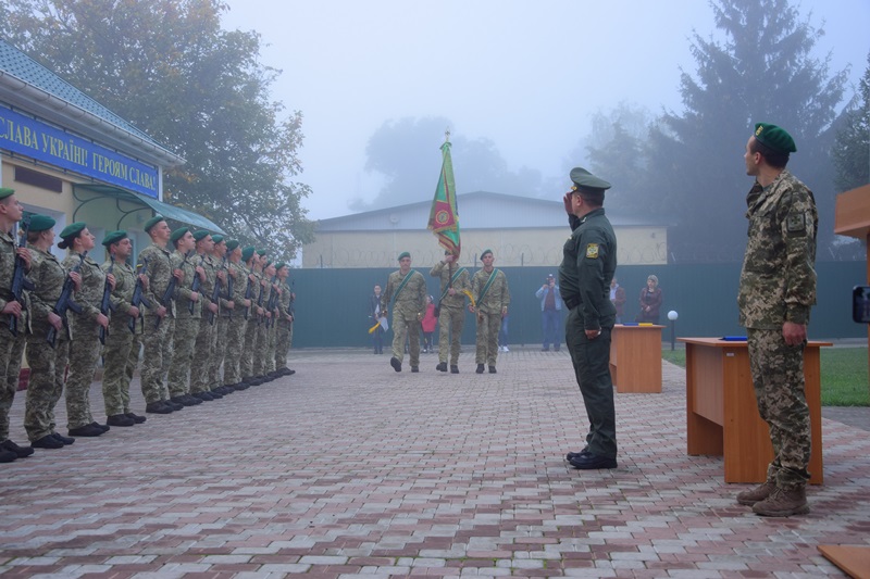 Присяга для "новеньких" и медали для "стареньких": в Измаильском погранотряде прошел торжественный воинский ритуал