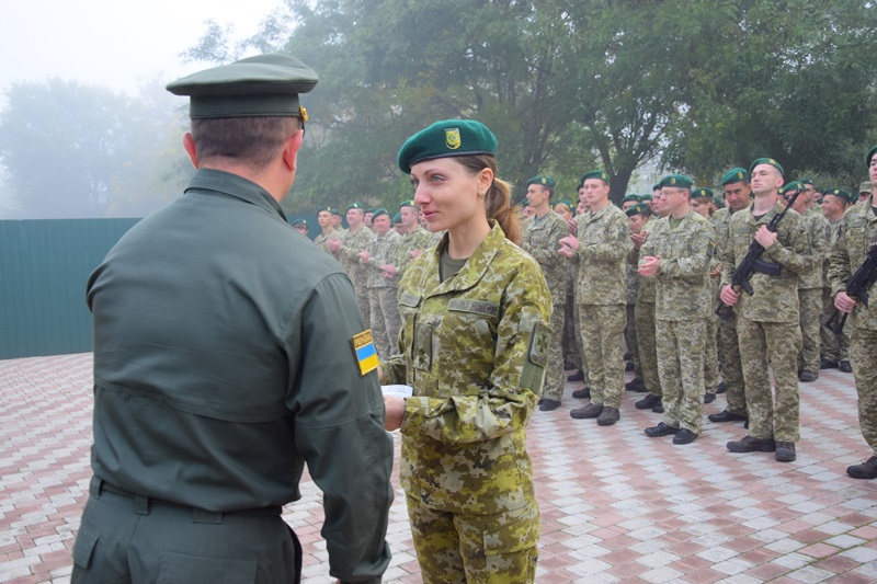 Присяга для "новеньких" и медали для "стареньких": в Измаильском погранотряде прошел торжественный воинский ритуал