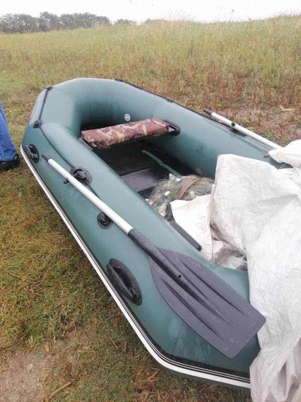 На озере Катлабух пограничники совместно с полицией задержали браконьеров с уловом на 28 тысяч гривен