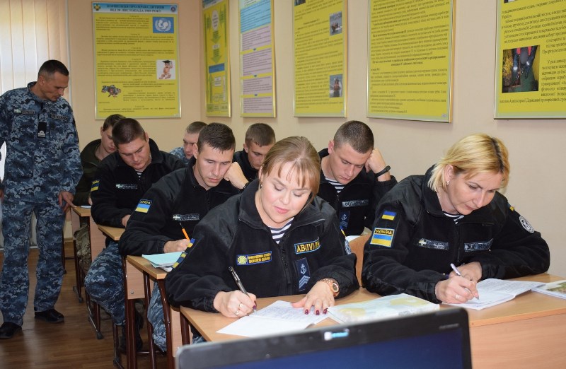 В Измаиле в учебном центре Морской охраны прошли курсы повышения квалификации - практику проходили на "прихотливом" участке Дуная