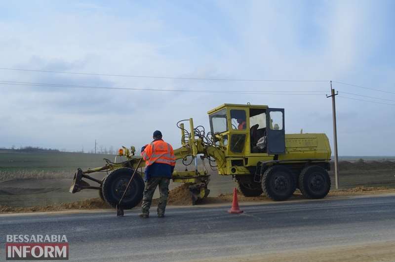 Ожидание длиной в 15 лет: жители Измаильского района дождались обещанного ремонта дороги "Лощиновка-Каланчак"