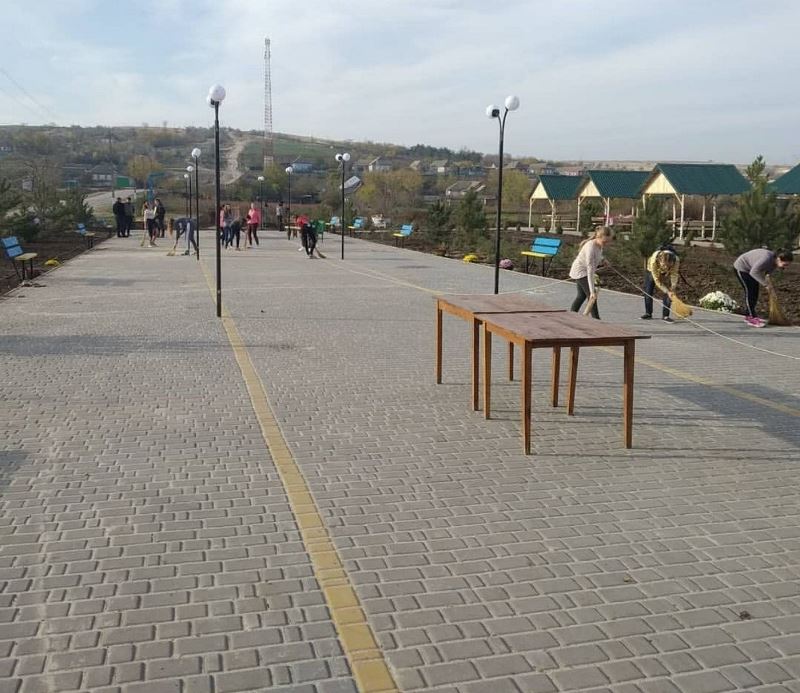 В селе Болградского района появился новый парк для досуга и отдыха местных жителей