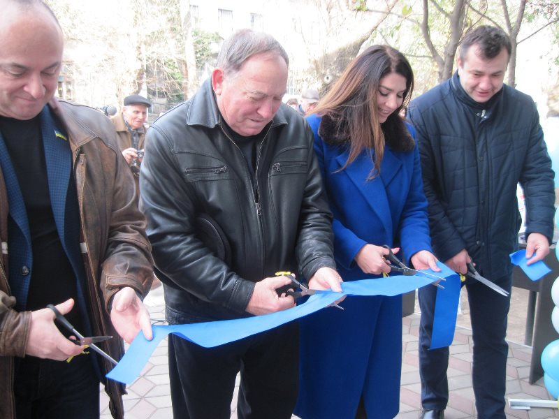 В Татарбунарах в торжественной обстановке открыли Центр предоставления административных услуг